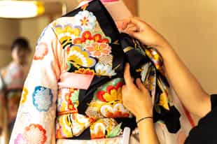 Enjoy a Kimono wearing experience in Kyoto