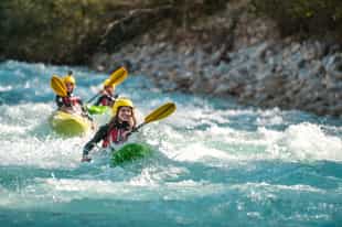 Explore Hon Co island on a kayak