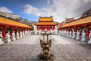 Discover Koshi-byo Confucius Shrine in Nagasaki