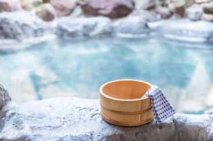 Soak in the onsens of Yudanaka