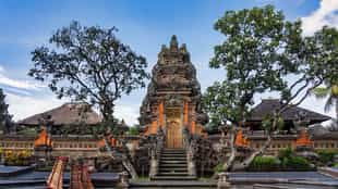Visit the Saraswati Temple in Ubud