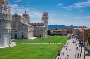 Take a walking tour around Pisa
