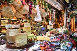 Taste the local delicacies of Florence