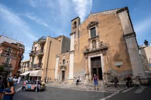 Learn the history of the Church of Santa Caterina
