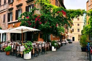 Enjoy an art inspired dining experience in Rome