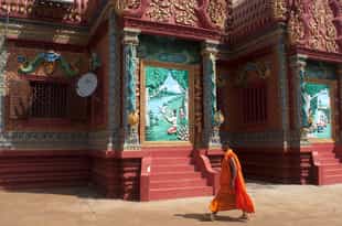 Visit the temple at Phnom Hanchey near the Mekong