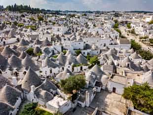 Visit the historic town of Alberobello in Puglia