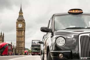 Cruise past London's icons by black cab