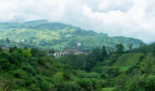 Exploring Jardin and Surroundings