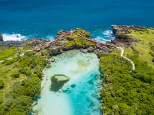 Explore the Waikuri Lagoon