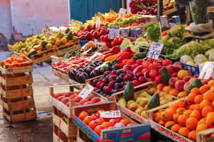 Visit the vibrant markets of Agrigento