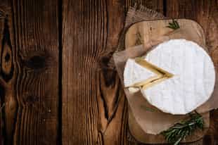Sample Camembert, cider and Calvados