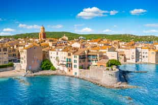 Walk the harbour and old town of Saint-Tropez
