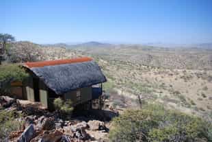 Etambura Camp