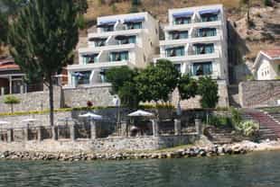 Moriah Hill Resort