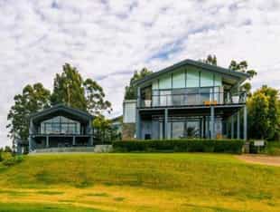 Sirius Lodge
