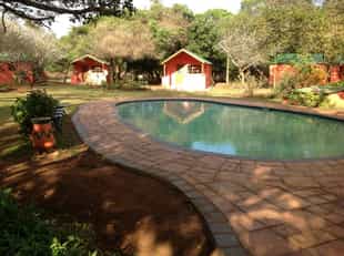 Bushbaby Lodge & Camping