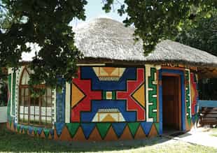 DumaZulu Lodge & Traditional Village