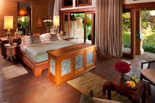 Howie’s HomeStay