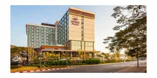 Crowne Plaza Vientiane