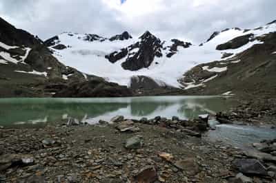 Take a hike up Glaciar Vinciguerra in Ushuaia