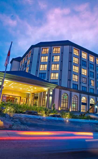 Crowne Plaza Nairobi, Nairobi | Timbuktu Travel
