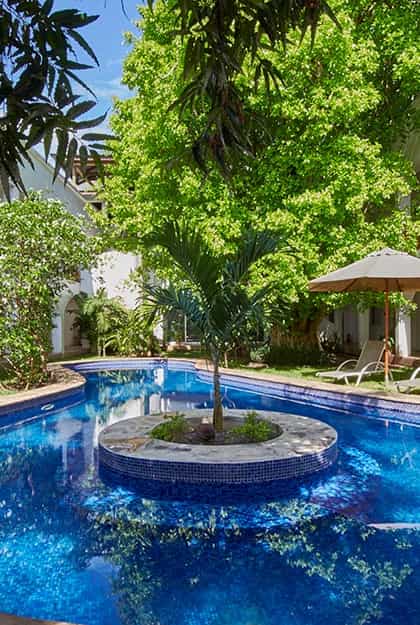 Alexander's Hotel, Dar es Salaam | Timbuktu Travel
