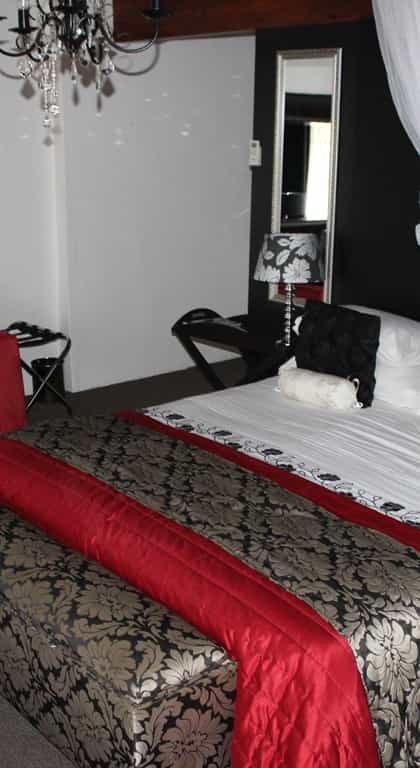 Ama Zulu Guesthouse and Safaris, Hluhluwe-Imfolozi | Timbuktu Travel