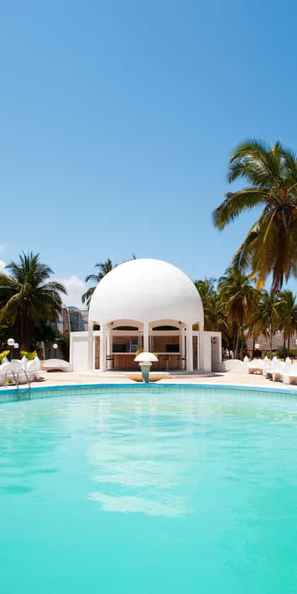 Kunduchi Beach Hotel Resort, Dar es Salaam | Timbuktu Travel