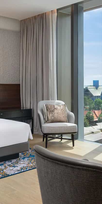 Hyatt Regency Phnom Penh, Phnom Penh | Timbuktu Travel
