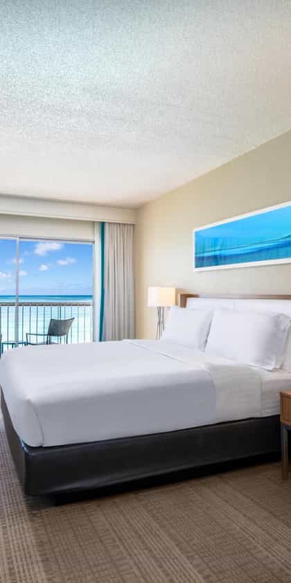 Holiday Inn Resort Aruba, Aruba | Timbuktu Travel