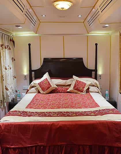 Palace on Wheels Train, Delhi | Timbuktu Travel