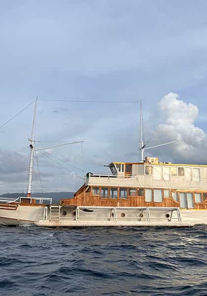 Mega by Zada, Komodo | Timbuktu Travel