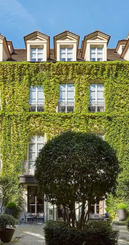 Le Pavillon de la Reine, Paris | Timbuktu Travel