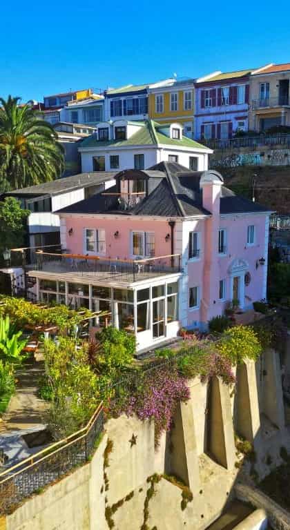 Ayca La Flora, Valparaíso | Timbuktu Travel