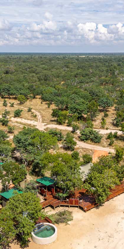 Muddy Teak, Hwange | Timbuktu Travel