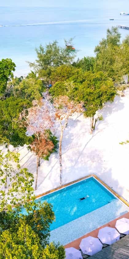 Island Center Point, Koh Rong | Timbuktu Travel
