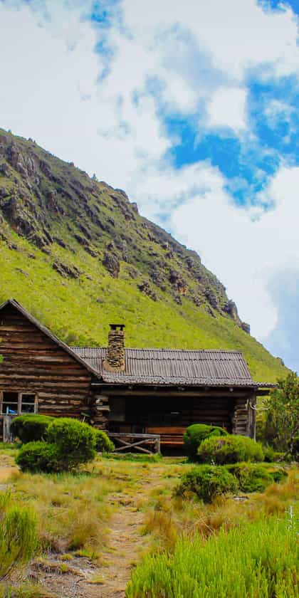 Rutundu Log Cabins, Mount Kenya | Timbuktu Travel