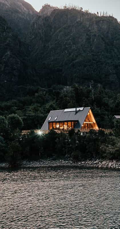 Tawa Refugio del Puelo, Lake District | Timbuktu Travel