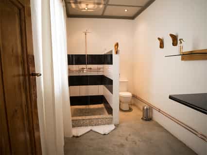 amazing bathrooms