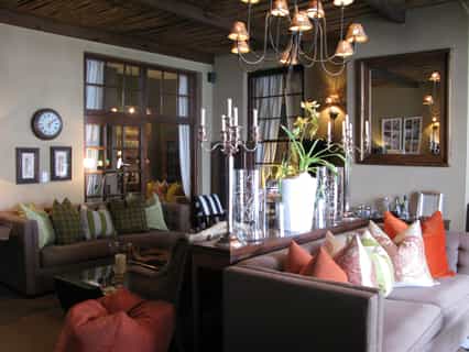 Brandy Lounge