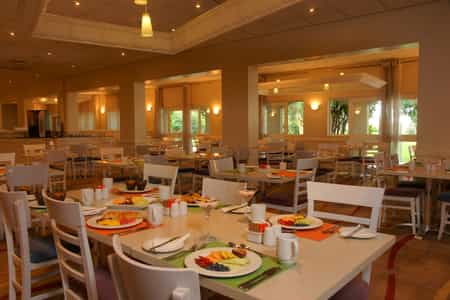 Breakfast room