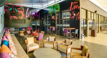 Smoking Lounge