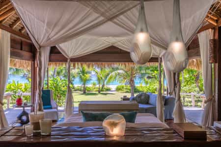 Beachfront Villa - Master Bedroom