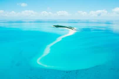 Explore the nearby islands at Benguerra Island