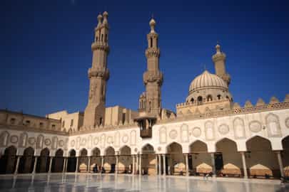Visit the Al Azhar Mosque in Cairo