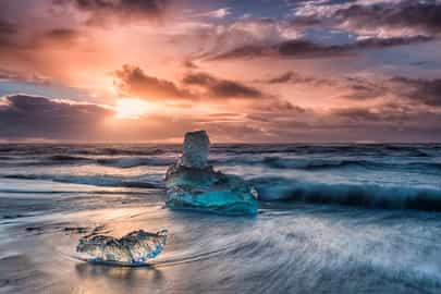 Visit Jokulsarlon & Fjallsarlon