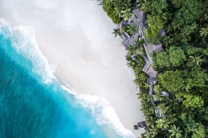 Anse Soleil Beachcomber Hotel