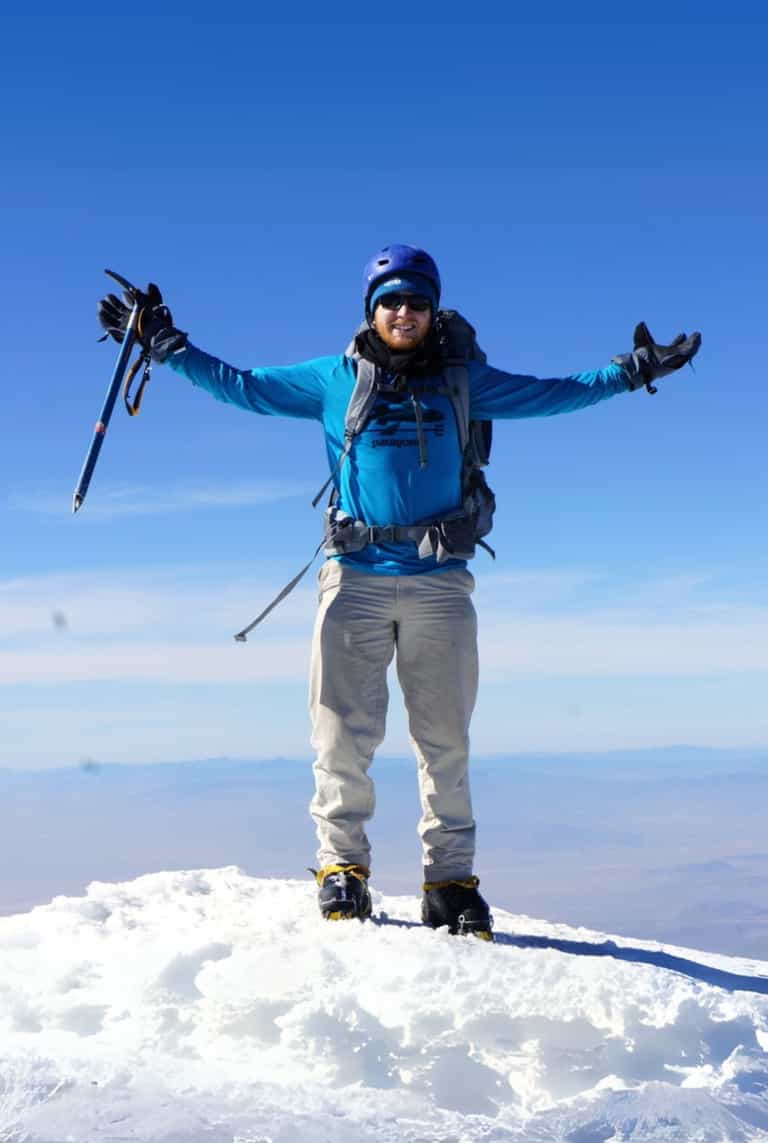 https://assets.waybird.com/cdn-cgi/image/quality=50,format=auto/https://assets.waybird.com/users/full_length_images/000/008/471/original/Kevin.jpg