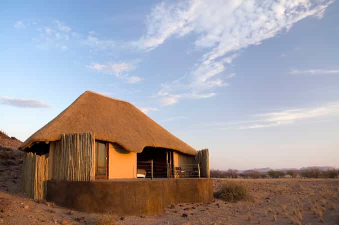 Doro Nawas Camp